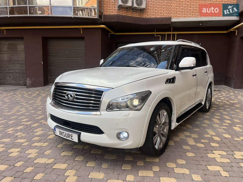 Infiniti QX56 2010