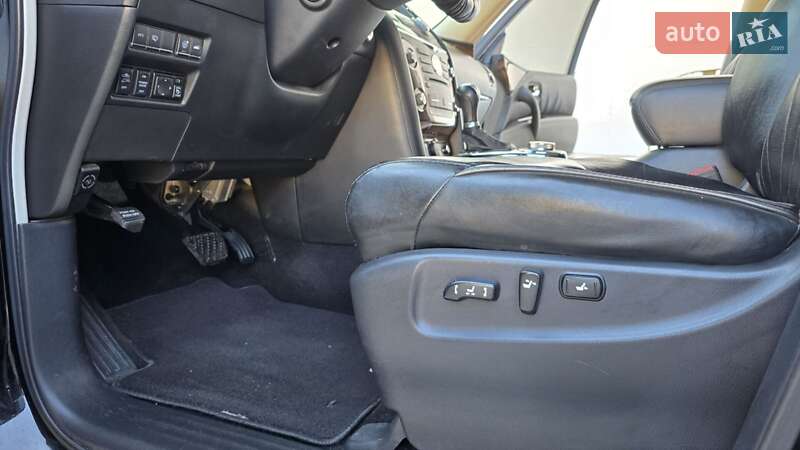 Внедорожник / Кроссовер Infiniti QX56 2010 в Херсоне фото 19 Внедорожник / Кроссовер Infiniti QX56 2010 в Херсоне