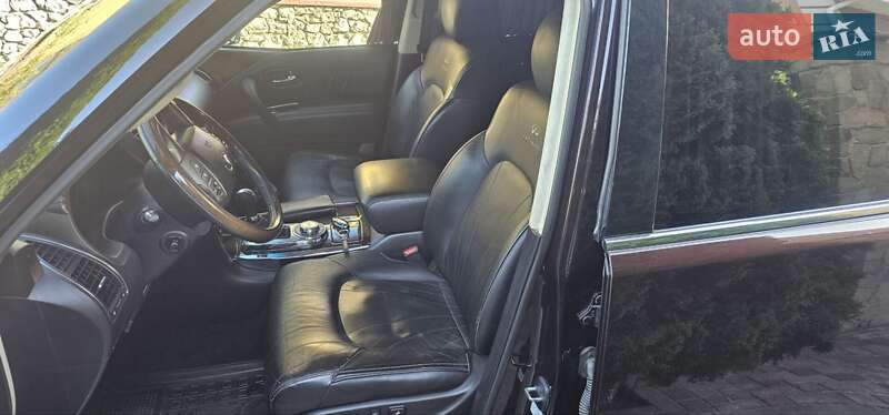 Внедорожник / Кроссовер Infiniti QX56 2010 в Тернополе