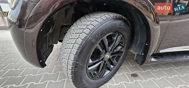 Внедорожник / Кроссовер Infiniti QX56 2010 в Тернополе