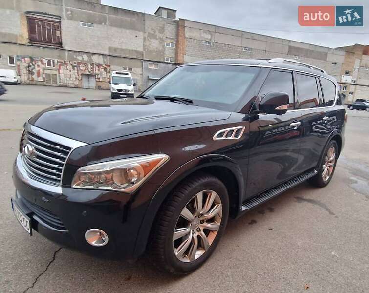 Внедорожник / Кроссовер Infiniti QX56 2013 в Киеве