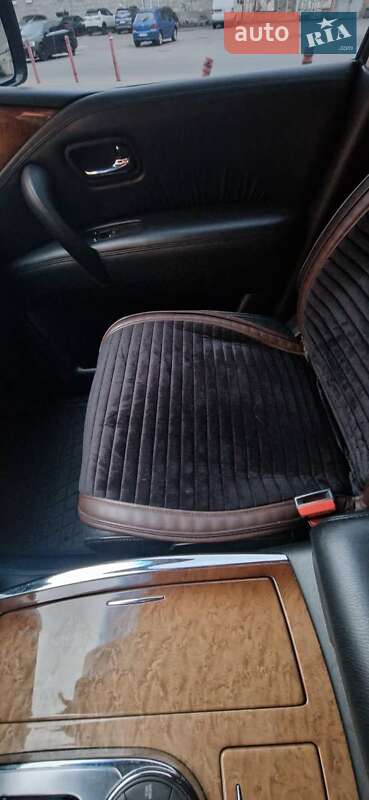 Внедорожник / Кроссовер Infiniti QX56 2013 в Киеве