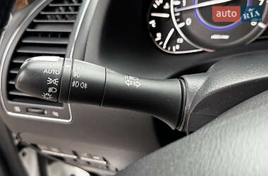 Внедорожник / Кроссовер Infiniti QX56 2011 в 