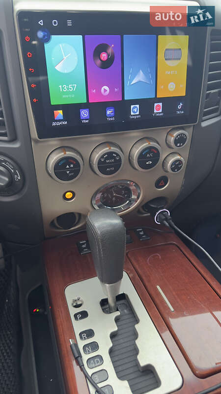 Внедорожник / Кроссовер Infiniti QX56 2005 в Киеве фото 13 Внедорожник / Кроссовер Infiniti QX56 2005 в Киеве