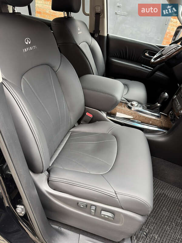 Внедорожник / Кроссовер Infiniti QX56 2011 в Виннице фото 12 Внедорожник / Кроссовер Infiniti QX56 2011 в Виннице