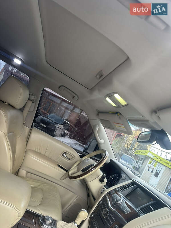 Внедорожник / Кроссовер Infiniti QX56 2011 в Тернополе
