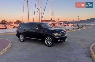 Внедорожник / Кроссовер Infiniti QX56 2010 в Херсоне