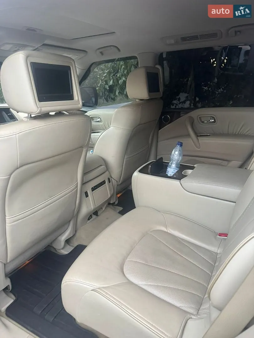 2010 Infiniti QX56 - мініатюра 4