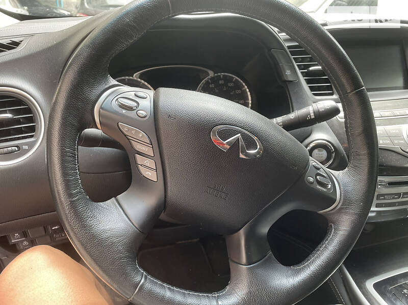 Внедорожник / Кроссовер Infiniti QX60 2016 в Одессе