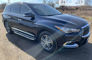 Внедорожник / Кроссовер Infiniti QX60 2017 в Кривом Роге