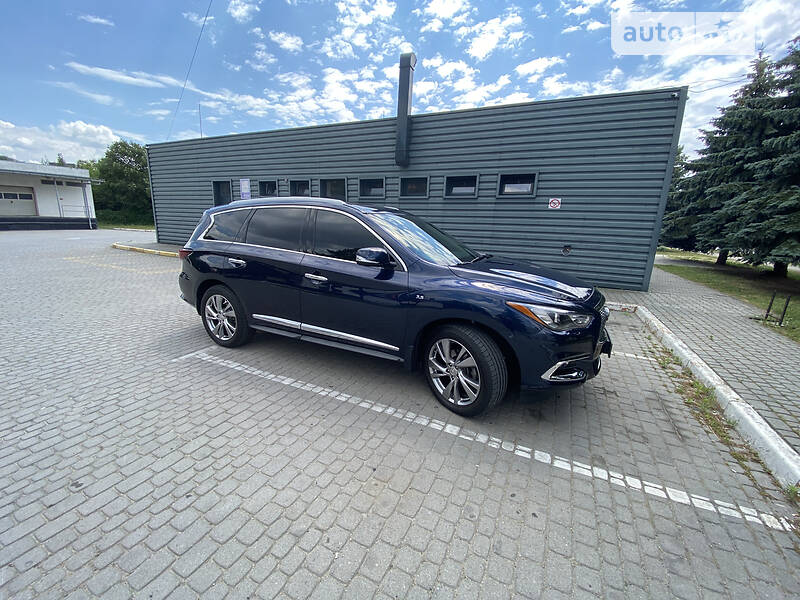Внедорожник / Кроссовер Infiniti QX60 2017 в Ивано-Франковске