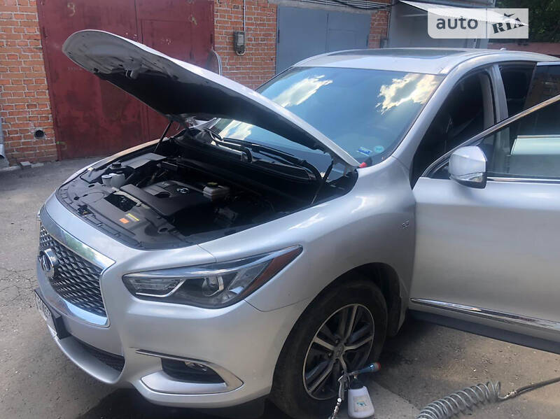 Внедорожник / Кроссовер Infiniti QX60 2017 в Мостиске фото 4 Внедорожник / Кроссовер Infiniti QX60 2017 в Мостиске