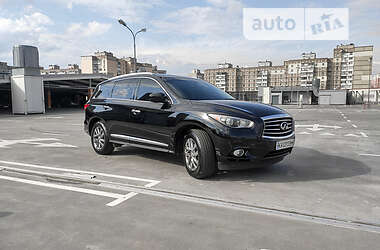 Внедорожник / Кроссовер Infiniti QX60 2015 в 
