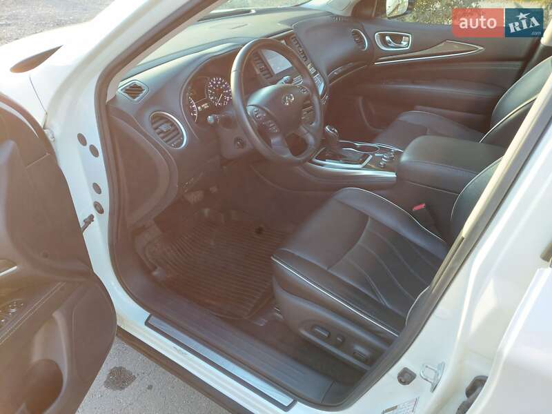 Внедорожник / Кроссовер Infiniti QX60 2016 в Тернополе