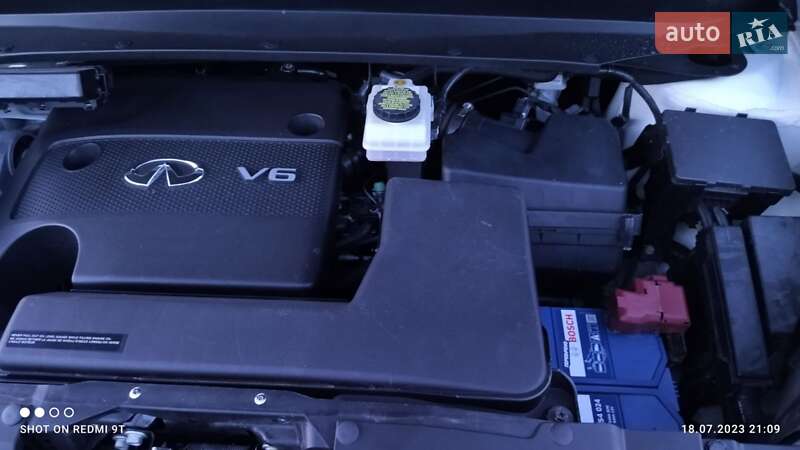 Внедорожник / Кроссовер Infiniti QX60 2015 в Броварах