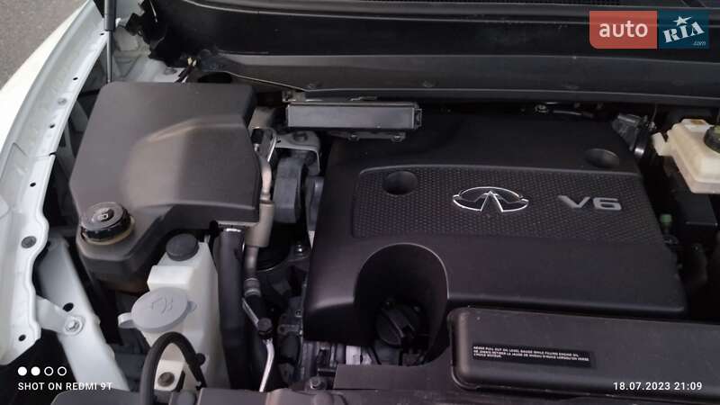 Внедорожник / Кроссовер Infiniti QX60 2015 в Броварах