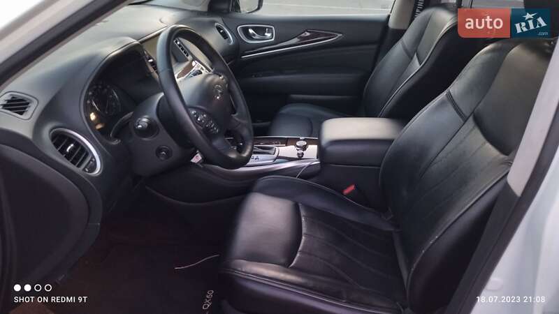 Внедорожник / Кроссовер Infiniti QX60 2015 в Броварах