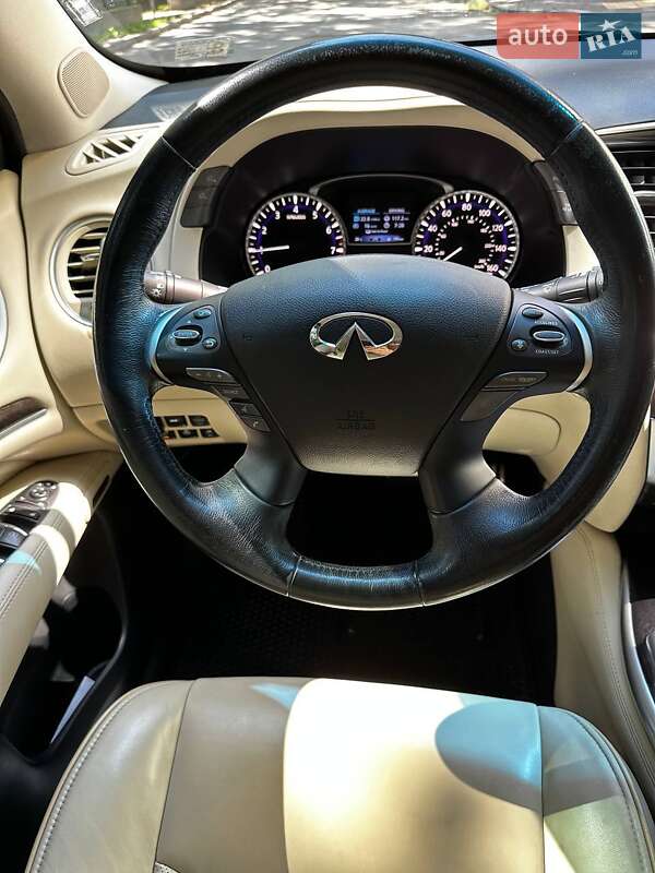 Внедорожник / Кроссовер Infiniti QX60 2015 в Полтаве