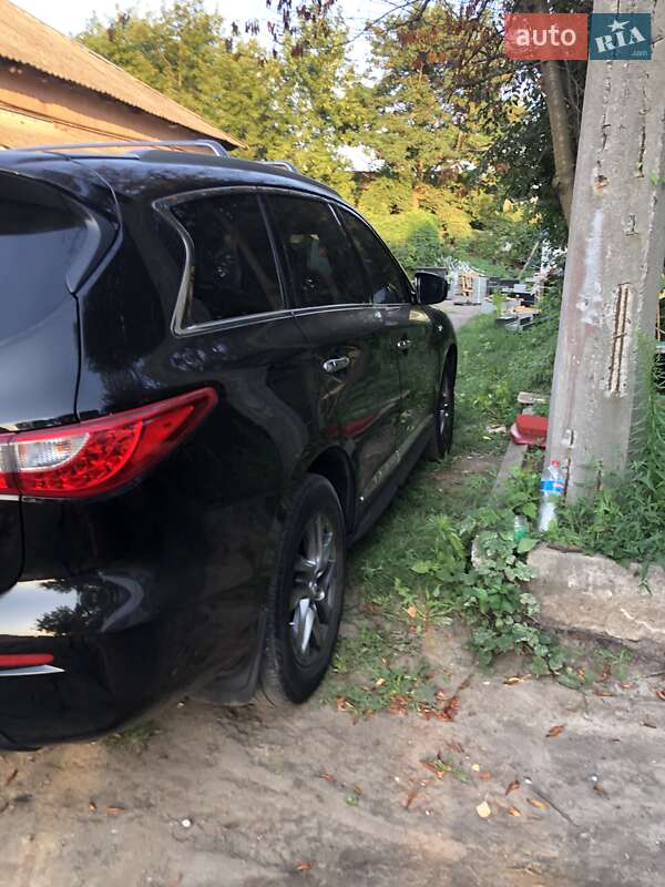 Позашляховик / Кросовер Infiniti QX60 2014 в Полтаві