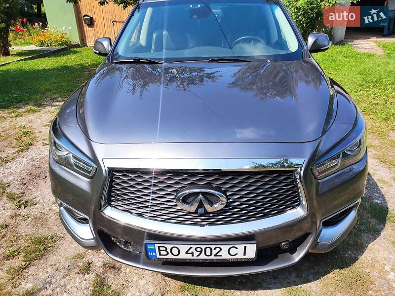Внедорожник / Кроссовер Infiniti QX60 2016 в Тернополе