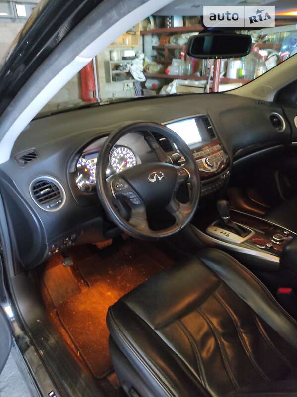 Внедорожник / Кроссовер Infiniti QX60 2015 в Васищево