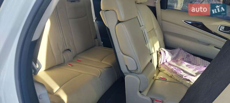 Внедорожник / Кроссовер Infiniti QX60 2017 в Александрие