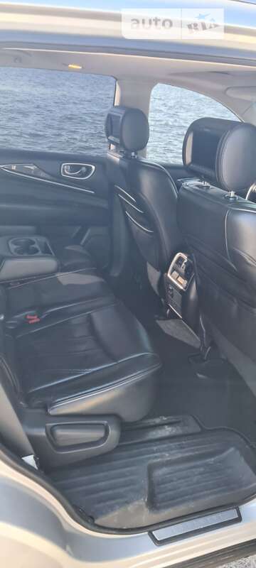 Внедорожник / Кроссовер Infiniti QX60 2015 в Днепре