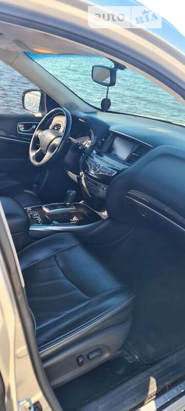 Внедорожник / Кроссовер Infiniti QX60 2015 в Днепре