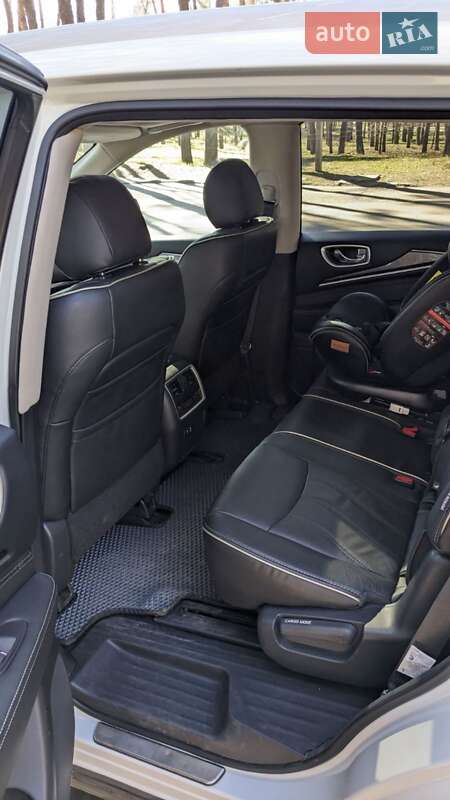 Внедорожник / Кроссовер Infiniti QX60 2020 в Черкассах