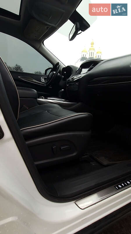 Позашляховик / Кросовер Infiniti QX60 2016 в Чернігові