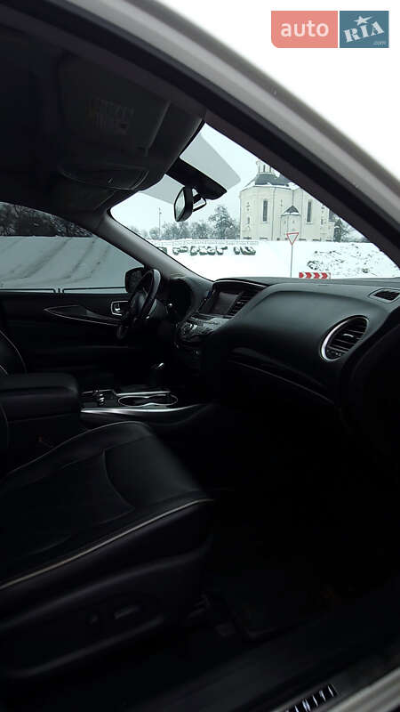 Позашляховик / Кросовер Infiniti QX60 2016 в Чернігові