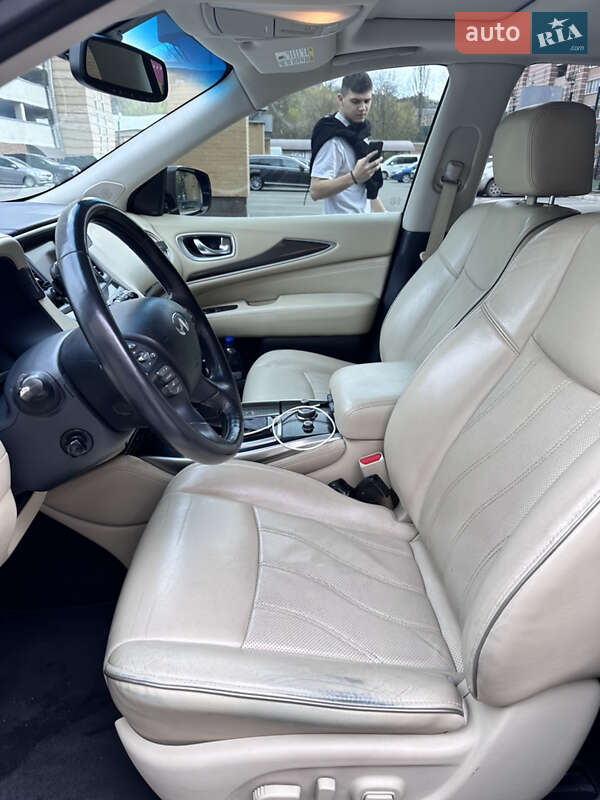 Позашляховик / Кросовер Infiniti QX60 2016 в Києві