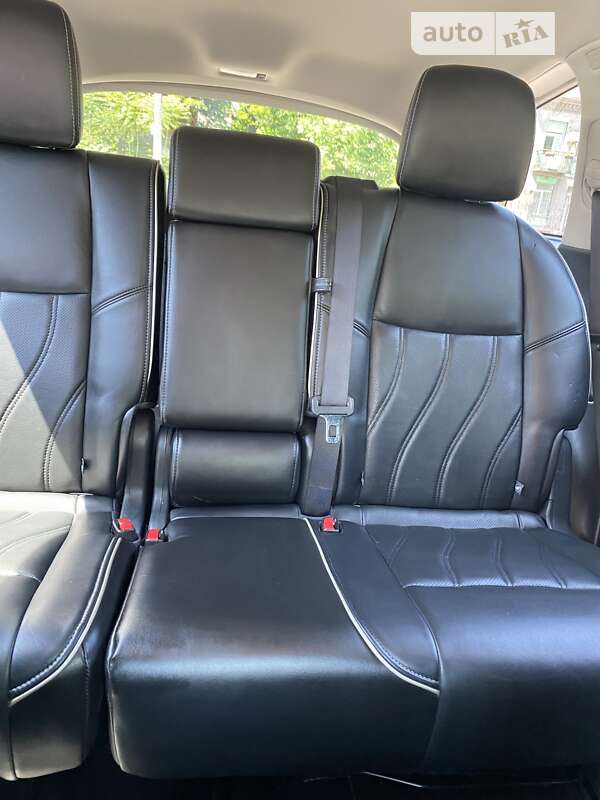 Внедорожник / Кроссовер Infiniti QX60 2016 в Хмельницком