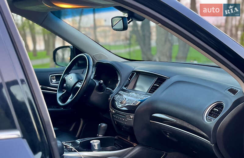 Внедорожник / Кроссовер Infiniti QX60 2015 в Василькове