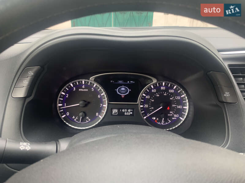 Внедорожник / Кроссовер Infiniti QX60 2018 в Каменском
