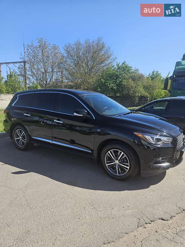 Внедорожник / Кроссовер Infiniti QX60 2018 в Виннице