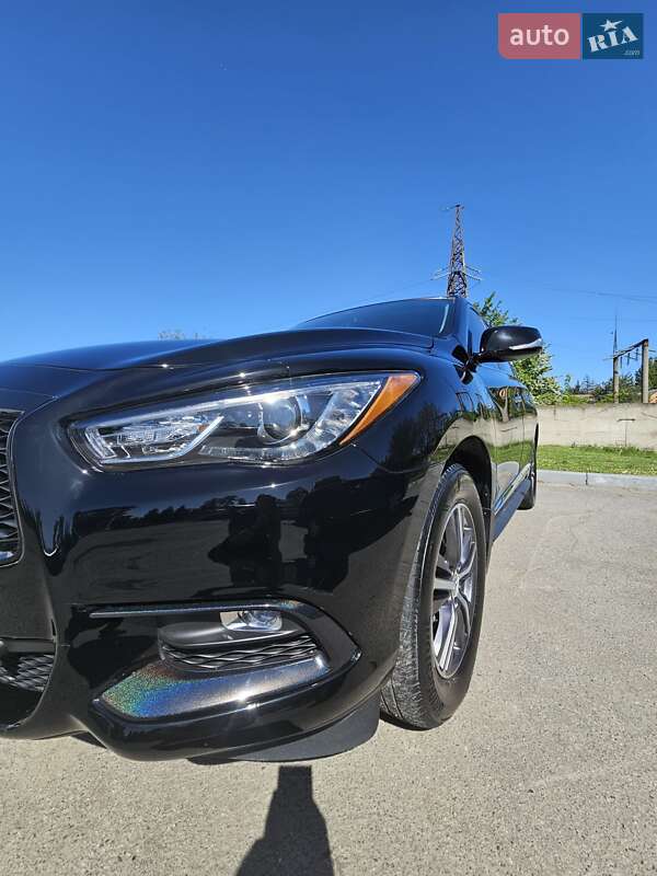 Внедорожник / Кроссовер Infiniti QX60 2018 в Виннице