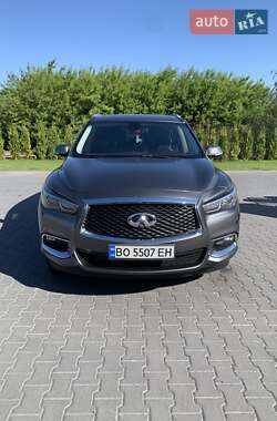 Позашляховик / Кросовер Infiniti QX60 2017 в 