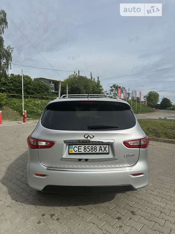Внедорожник / Кроссовер Infiniti QX60 2015 в Черновцах