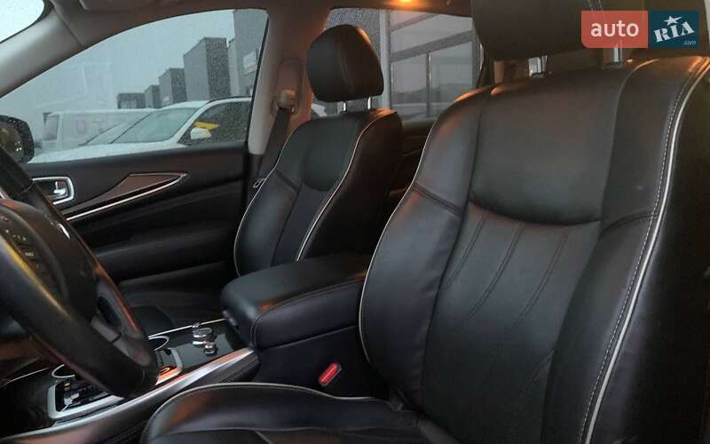 Внедорожник / Кроссовер Infiniti QX60 2016 в Мукачево
