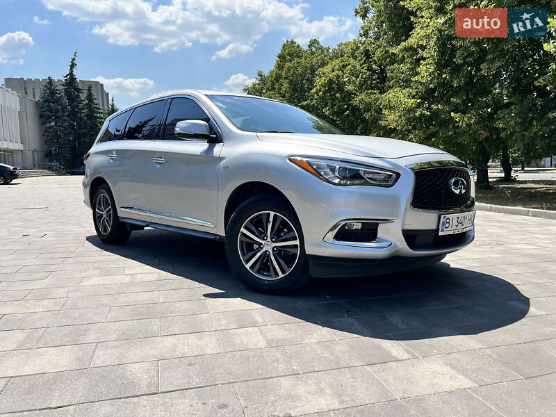 Позашляховик / Кросовер Infiniti QX60 2019 в Полтаві