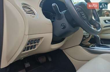 Внедорожник / Кроссовер Infiniti QX60 2016 в Киеве