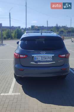 Внедорожник / Кроссовер Infiniti QX60 2015 в 