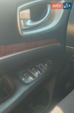 Внедорожник / Кроссовер Infiniti QX60 2015 в 