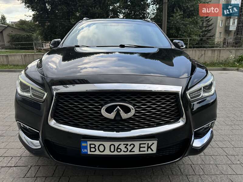 Внедорожник / Кроссовер Infiniti QX60 2016 в Тернополе