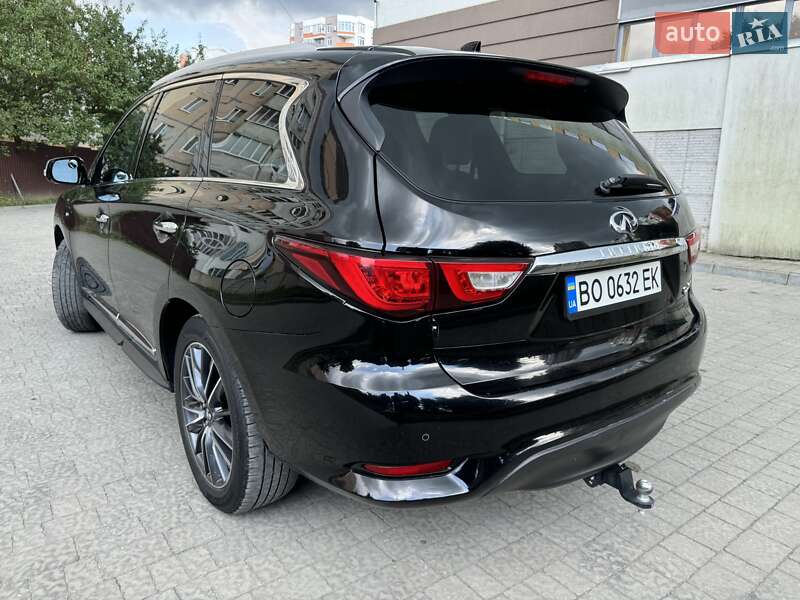 Внедорожник / Кроссовер Infiniti QX60 2016 в Тернополе