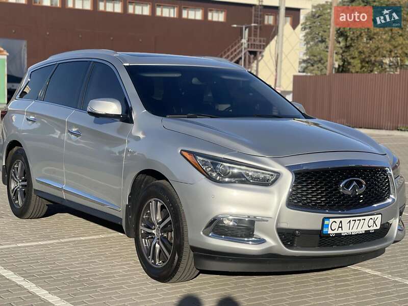 Внедорожник / Кроссовер Infiniti QX60 2017 в Черкассах