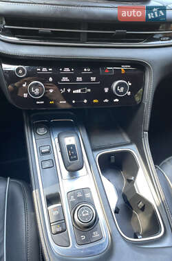 Внедорожник / Кроссовер Infiniti QX60 2022 в 