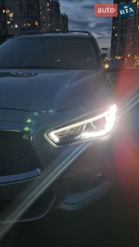 Внедорожник / Кроссовер Infiniti QX60 2016 в Киеве