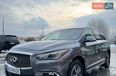 Позашляховик / Кросовер Infiniti QX60 2017 в Вінниці